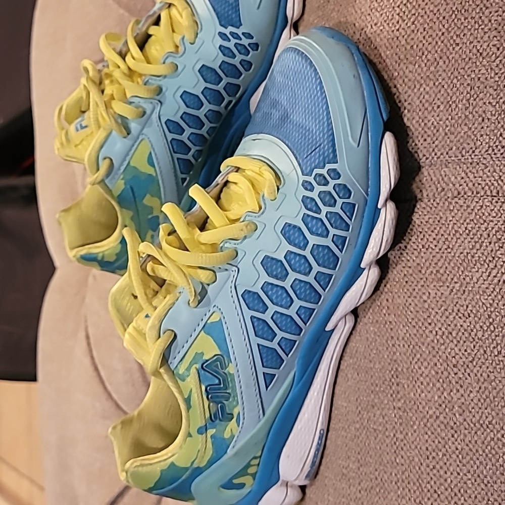 - Fils cool max sport shoes